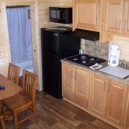 Russian River Camping Resort Cottage 7 Кловердейл Экстерьер фото