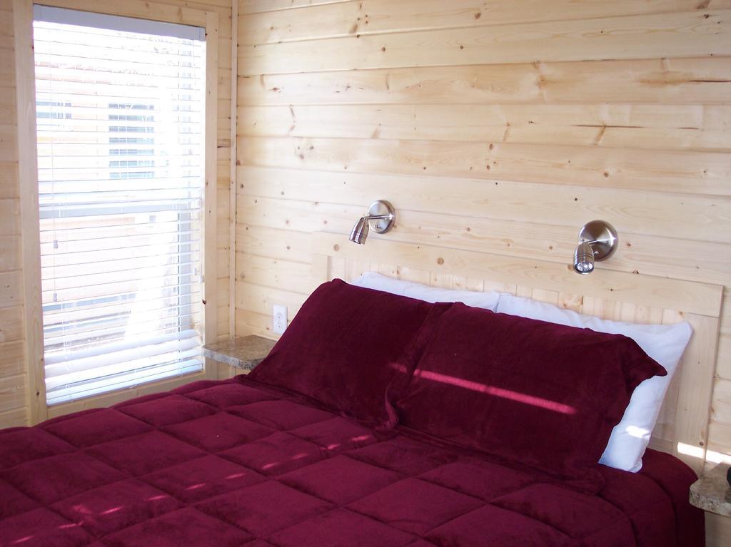 Russian River Camping Resort Cottage 7 Кловердейл Экстерьер фото