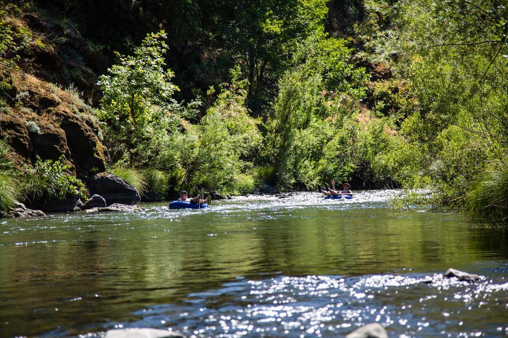 Russian River Camping Resort Cottage 7 Кловердейл Экстерьер фото