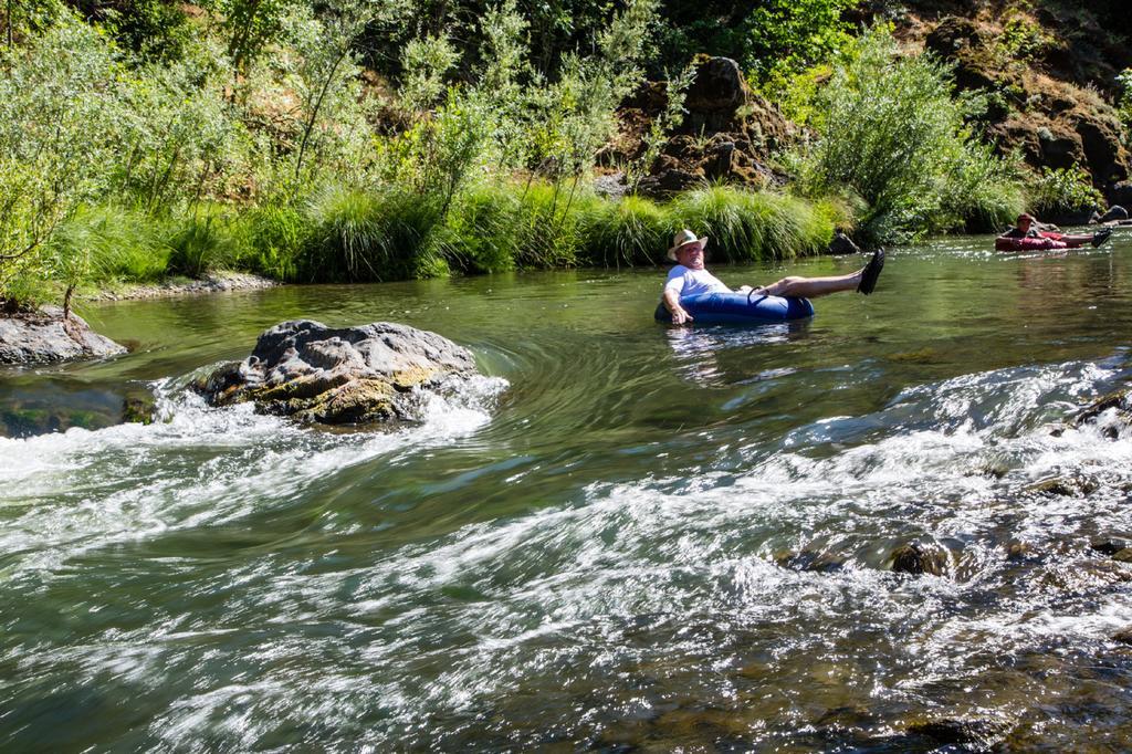 Russian River Camping Resort Cottage 7 Кловердейл Экстерьер фото